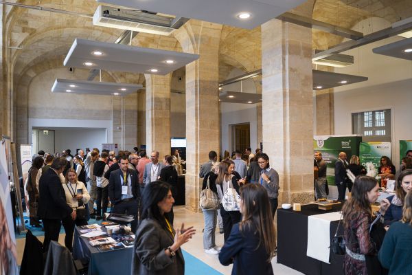 EXPOSITION - Photo 37